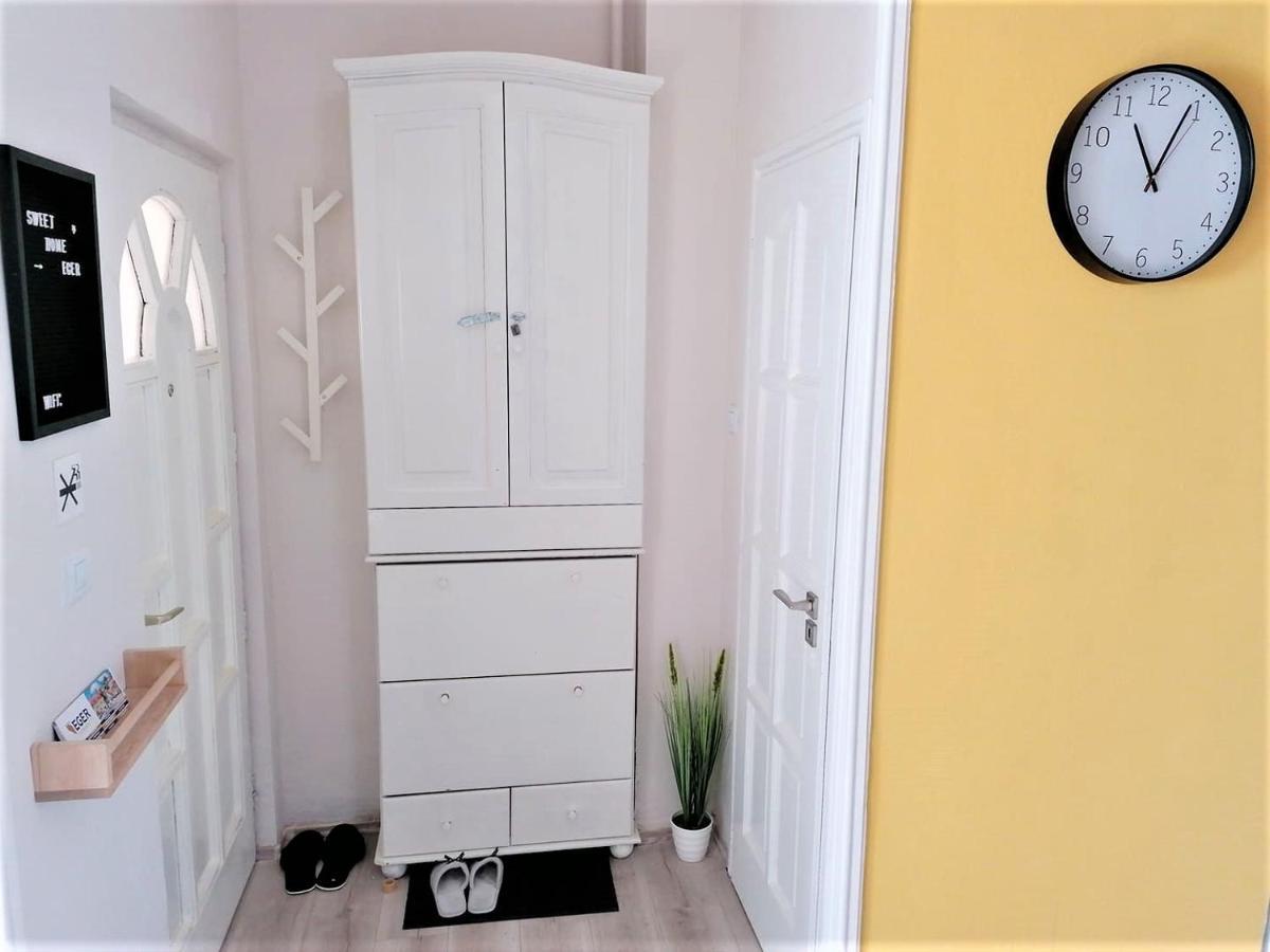 Sweet Central Apartment ,In The City Center エゲル エクステリア 写真